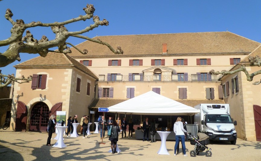 Cuverie Domaine Latour in Aloxe-Corton (Wijn uit Bourgogne)